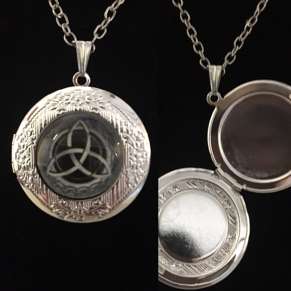 Jewelry - Celtic Locket Triquetra Necklace 20” chain